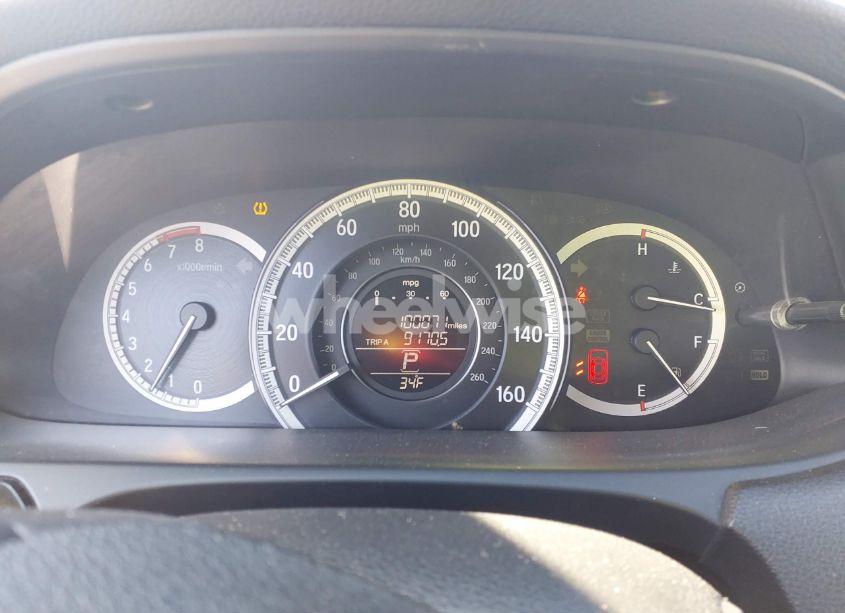 Photo 7 of 2016 Honda Accord LX (VIN 1HGCR2F33GA131302)