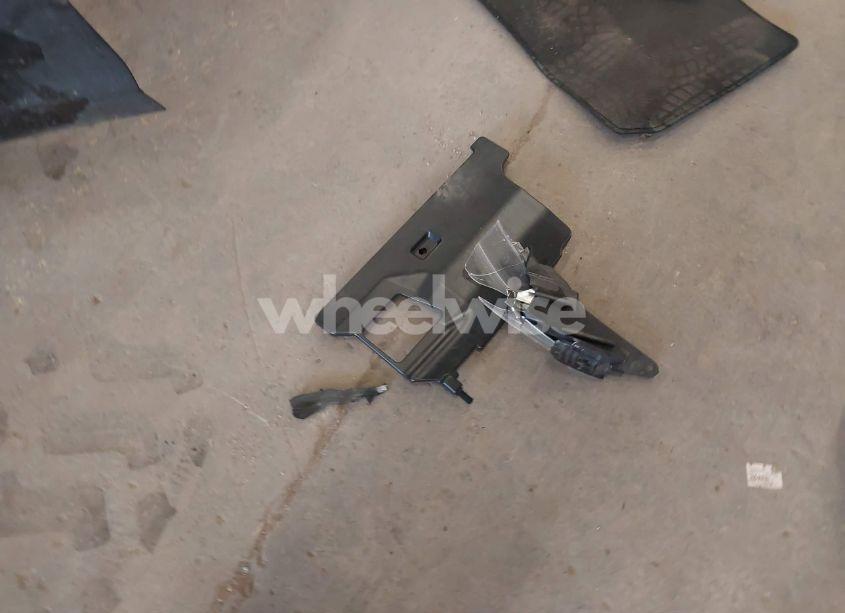 Photo 12 of 2016 Honda Accord LX (VIN 1HGCR2F33GA196974)