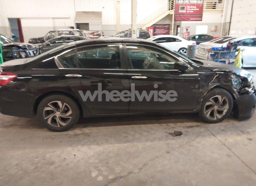 Photo 14 of 2016 Honda Accord LX (VIN 1HGCR2F33GA196974)