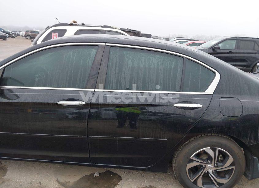 Photo 14 of 2016 Honda Accord LX (VIN 1HGCR2F33GA211408)