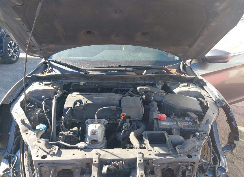 Photo 10 of 2016 Honda Accord LX (VIN 1HGCR2F33GA214888)