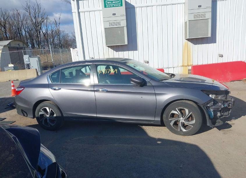 Photo 14 of 2016 Honda Accord LX (VIN 1HGCR2F33GA214888)