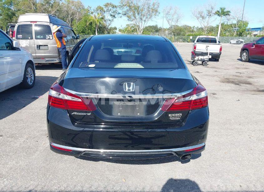 Photo 16 of 2016 Honda Accord LX (VIN 1HGCR2F33GA230167)