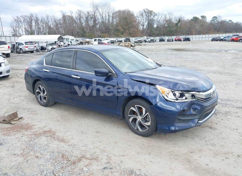 2017 Honda Accord LX (VIN 1HGCR2F33HA007998) main photo