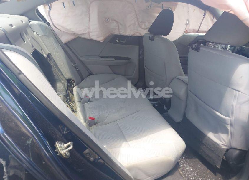 Photo 8 of 2017 Honda Accord LX (VIN 1HGCR2F33HA066663)