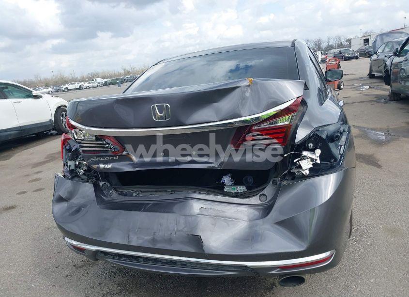 Photo 16 of 2017 Honda Accord LX (VIN 1HGCR2F33HA091322)