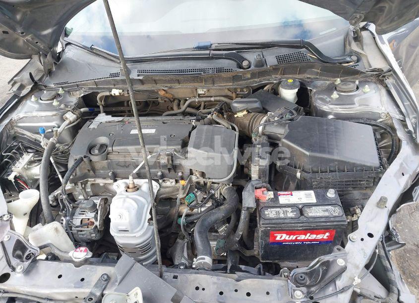 Photo 10 of 2017 Honda Accord LX (VIN 1HGCR2F33HA103873)