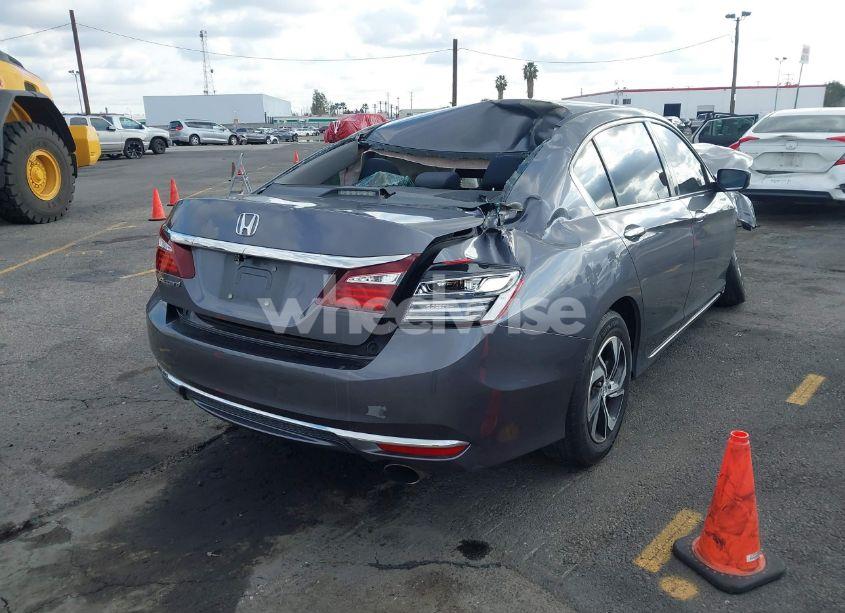 Photo 4 of 2017 Honda Accord LX (VIN 1HGCR2F33HA103873)