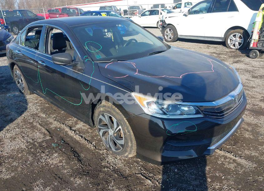 2017 Honda Accord LX (VIN 1HGCR2F33HA120804) main photo