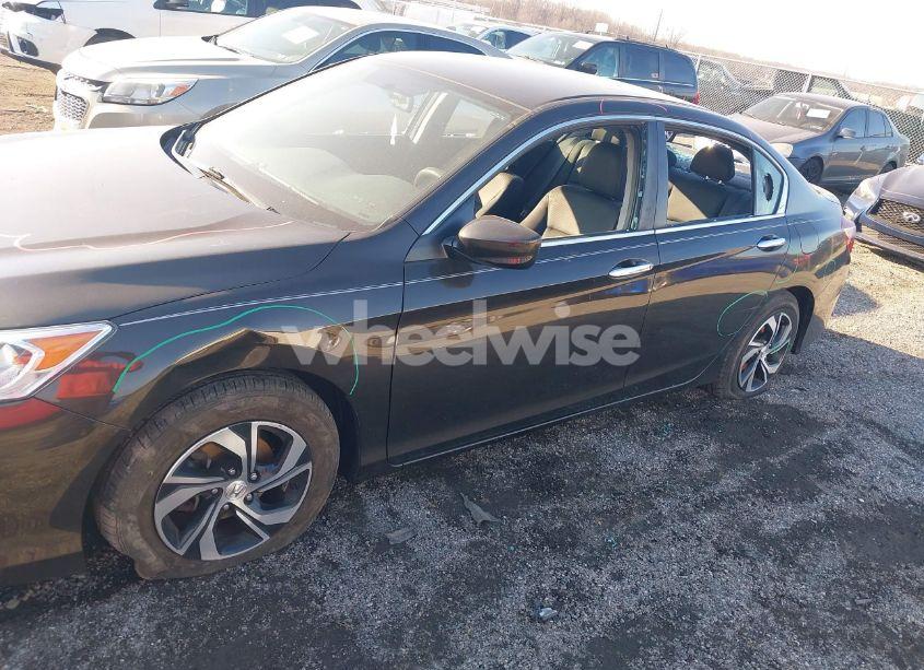 Photo 12 of 2017 Honda Accord LX (VIN 1HGCR2F33HA120804)