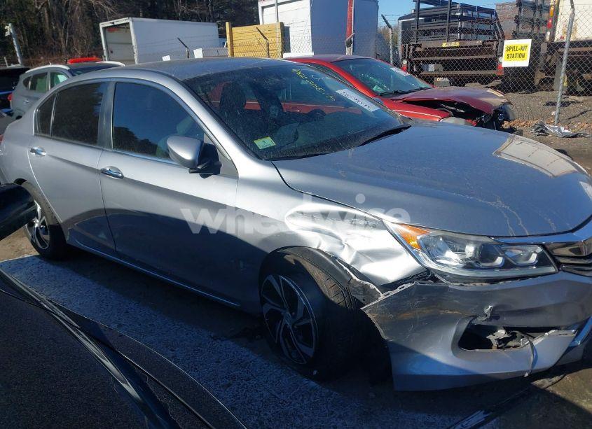 Photo 13 of 2017 Honda Accord LX (VIN 1HGCR2F33HA135903)