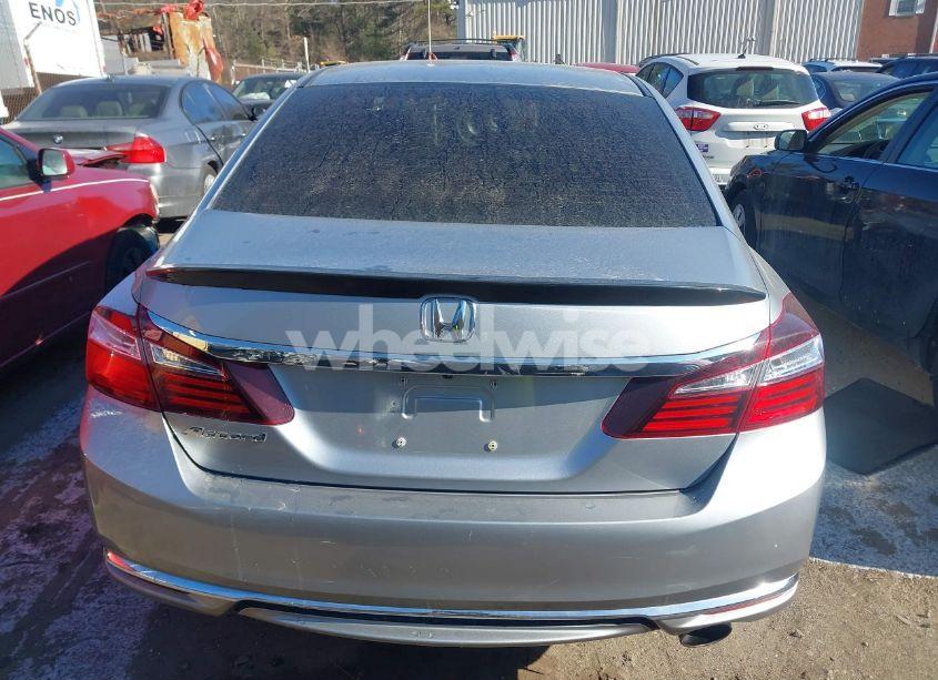 Photo 16 of 2017 Honda Accord LX (VIN 1HGCR2F33HA135903)