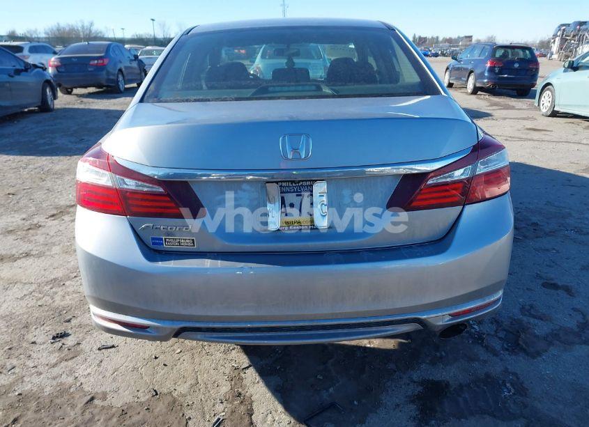 Photo 16 of 2017 Honda Accord LX (VIN 1HGCR2F33HA193428)