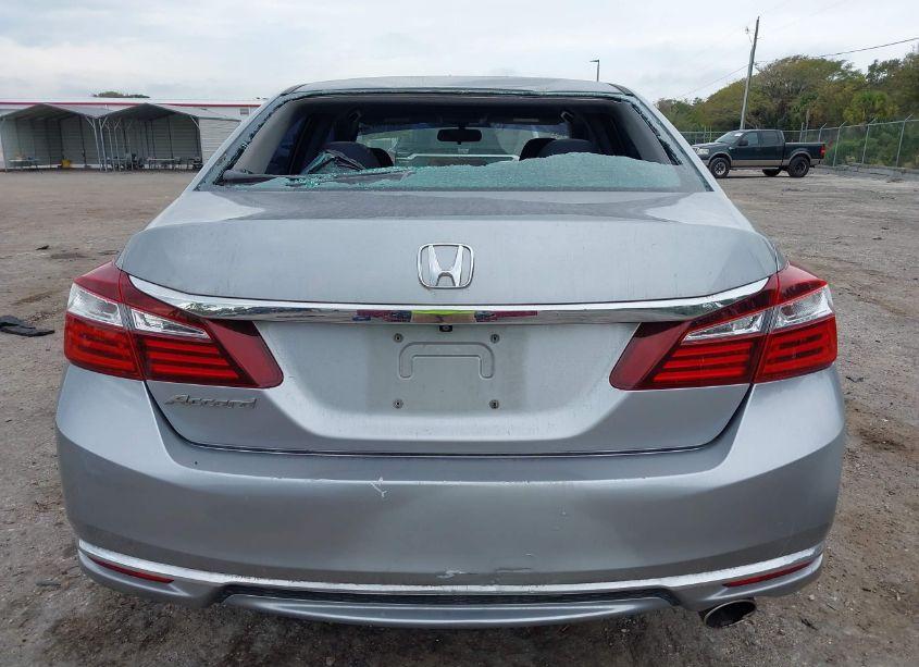 Photo 17 of 2017 Honda Accord LX (VIN 1HGCR2F33HA210759)