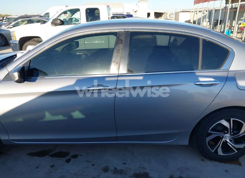 Photo 15 of 2017 Honda Accord LX (VIN 1HGCR2F33HA215203)