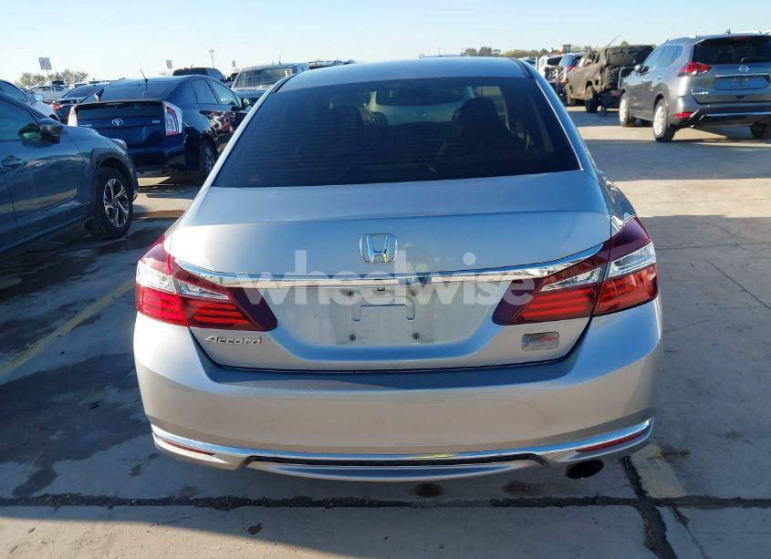 Photo 17 of 2017 Honda Accord LX (VIN 1HGCR2F33HA215203)