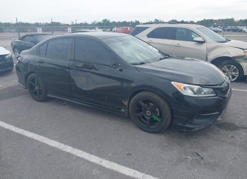 Photo 13 of 2017 Honda Accord LX (VIN 1HGCR2F33HA262747)