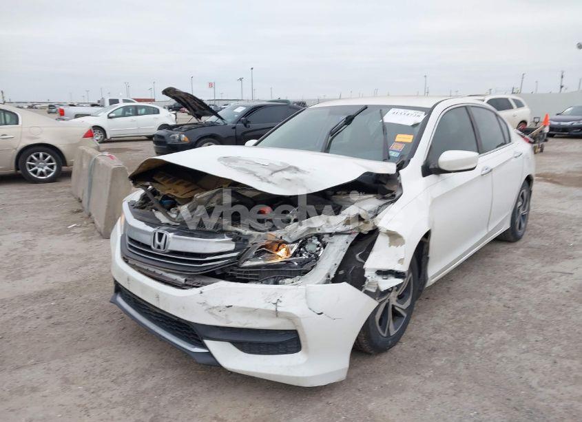 Photo 6 of 2017 Honda Accord LX (VIN 1HGCR2F33HA264286)