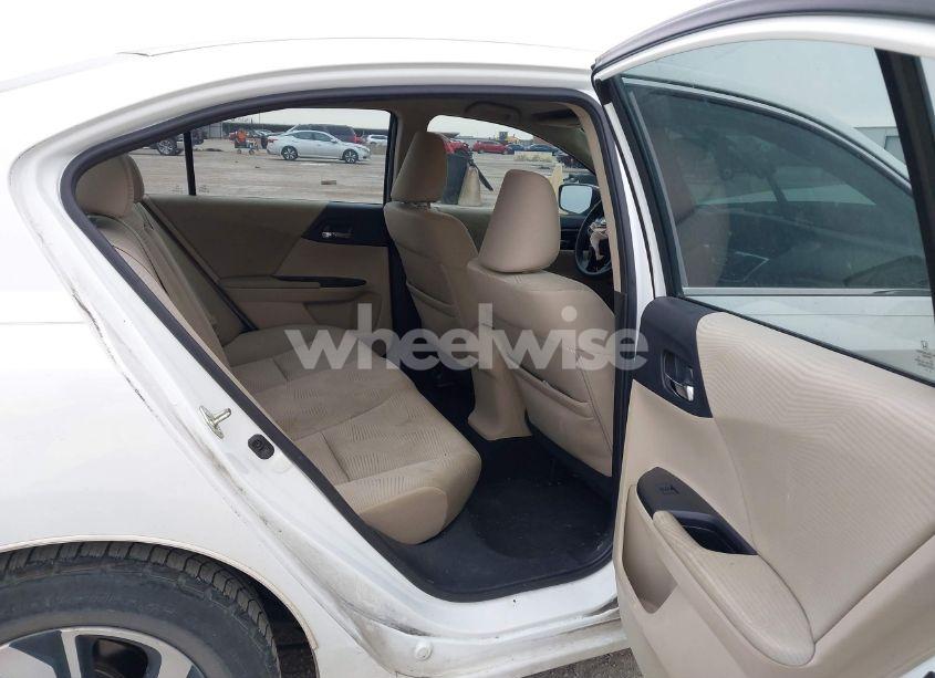 Photo 8 of 2017 Honda Accord LX (VIN 1HGCR2F33HA264286)