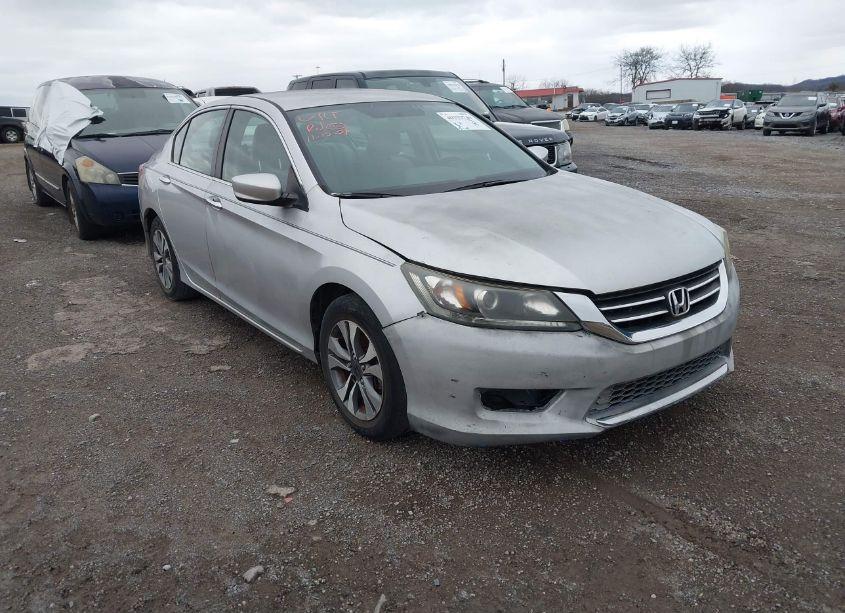 2013 Honda Accord LX (VIN 1HGCR2F34DA010306) main photo