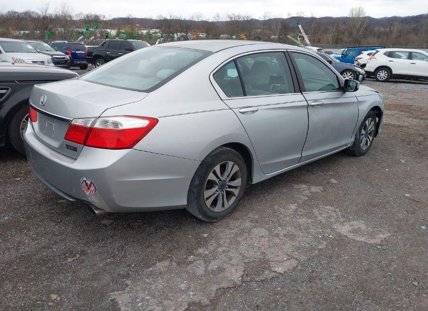Photo 4 of 2013 Honda Accord LX (VIN 1HGCR2F34DA010306)