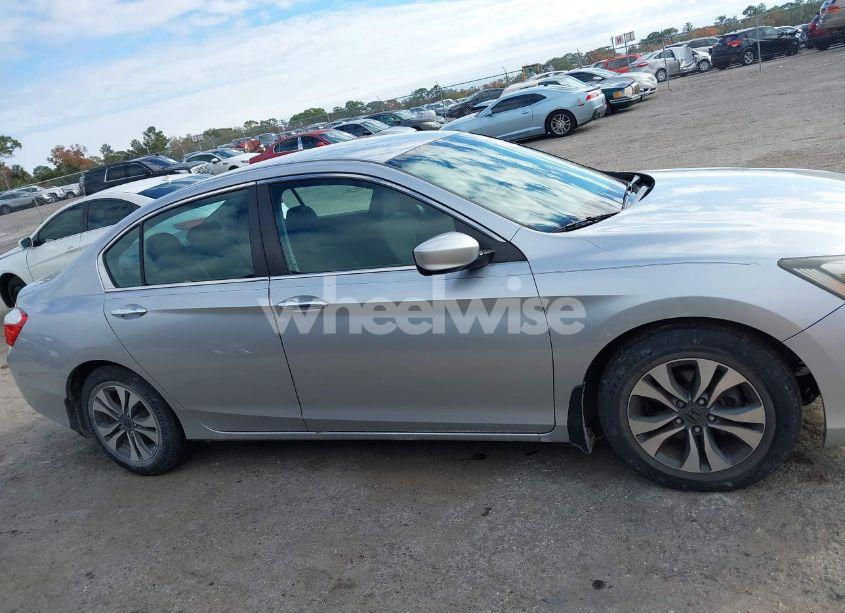 Photo 13 of 2013 Honda Accord LX (VIN 1HGCR2F34DA057982)