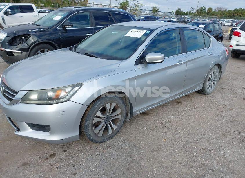 Photo 2 of 2013 Honda Accord LX (VIN 1HGCR2F34DA057982)