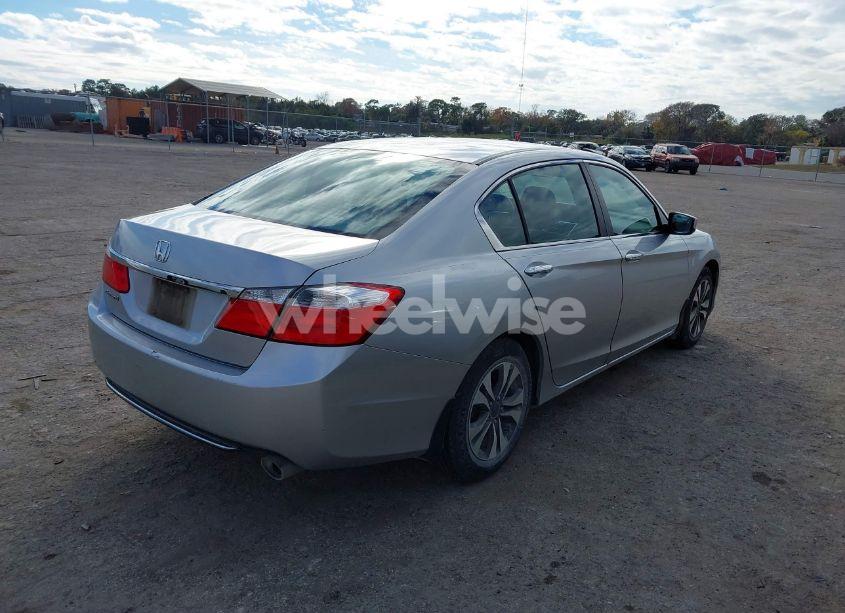 Photo 4 of 2013 Honda Accord LX (VIN 1HGCR2F34DA057982)