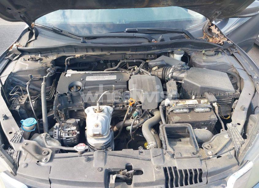 Photo 10 of 2013 Honda Accord LX (VIN 1HGCR2F34DA073096)