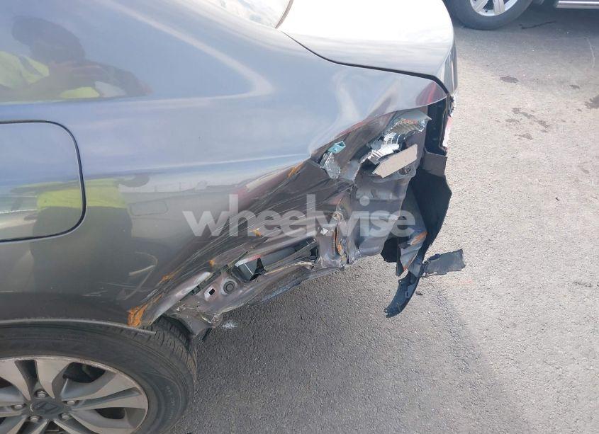 Photo 6 of 2013 Honda Accord LX (VIN 1HGCR2F34DA073096)