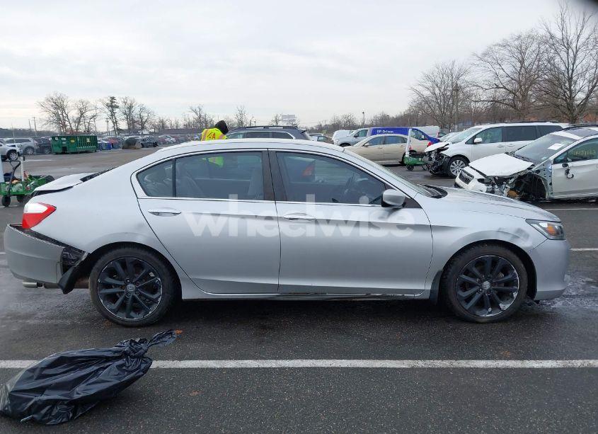 Photo 13 of 2013 Honda Accord LX (VIN 1HGCR2F34DA079688)