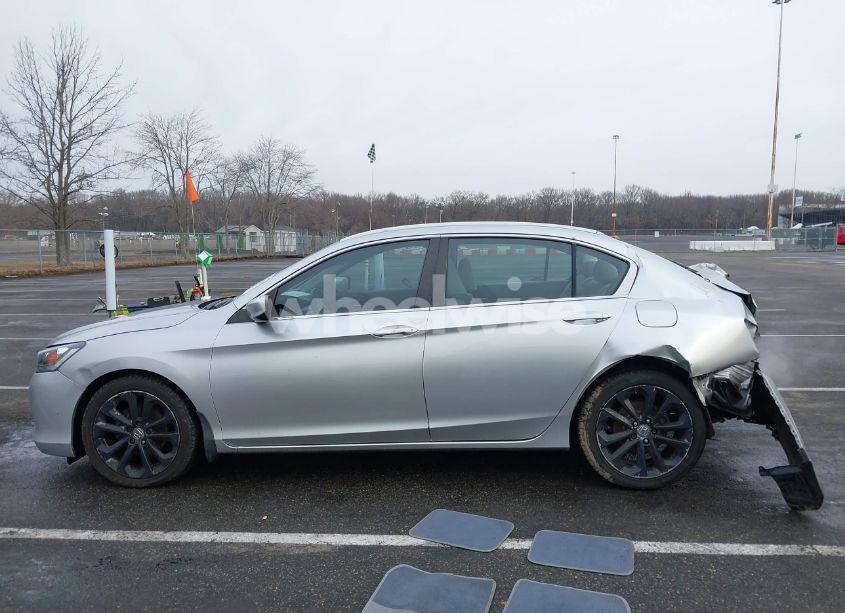 Photo 14 of 2013 Honda Accord LX (VIN 1HGCR2F34DA079688)