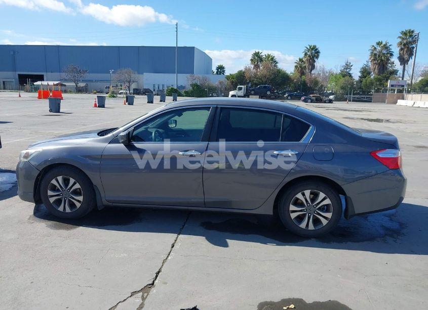 Photo 14 of 2013 Honda Accord LX (VIN 1HGCR2F34DA091999)
