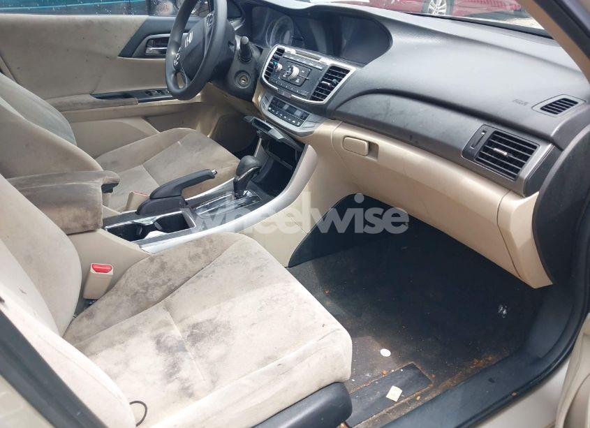 Photo 5 of 2013 Honda Accord LX (VIN 1HGCR2F34DA109059)