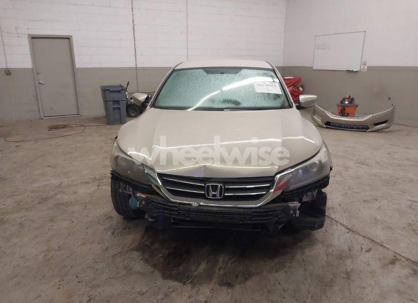 Photo 13 of 2013 Honda Accord LX (VIN 1HGCR2F34DA118909)