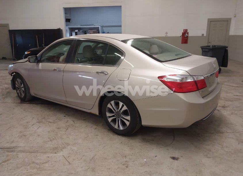 Photo 3 of 2013 Honda Accord LX (VIN 1HGCR2F34DA118909)