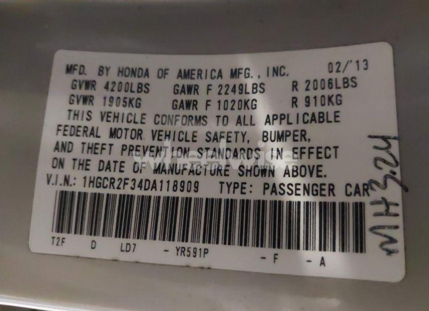 Photo 9 of 2013 Honda Accord LX (VIN 1HGCR2F34DA118909)