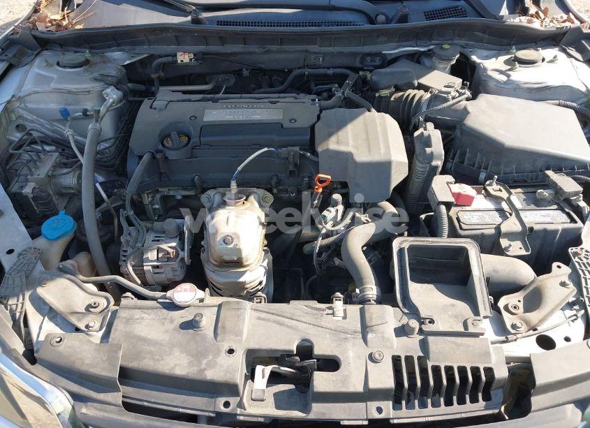 Photo 10 of 2013 Honda Accord LX (VIN 1HGCR2F34DA127190)