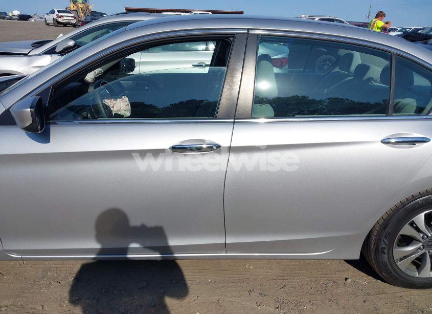 Photo 14 of 2013 Honda Accord LX (VIN 1HGCR2F34DA127190)