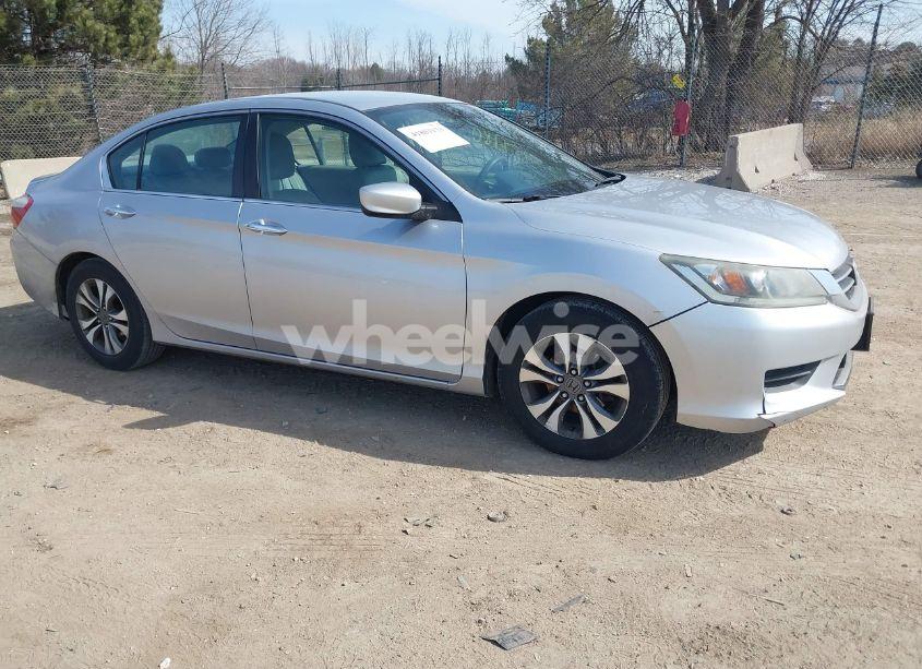 2013 Honda Accord LX (VIN 1HGCR2F34DA129666) main photo