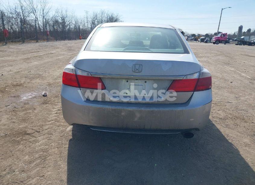 Photo 16 of 2013 Honda Accord LX (VIN 1HGCR2F34DA129666)