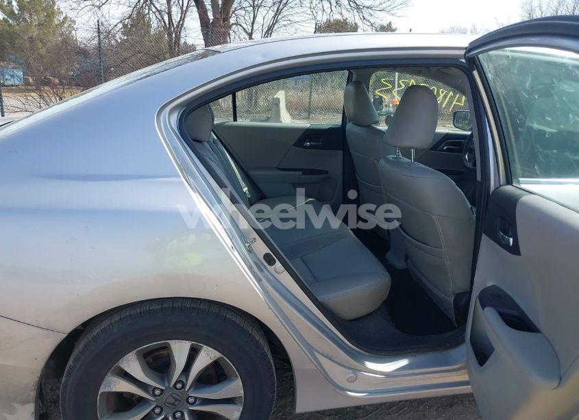 Photo 8 of 2013 Honda Accord LX (VIN 1HGCR2F34DA129666)