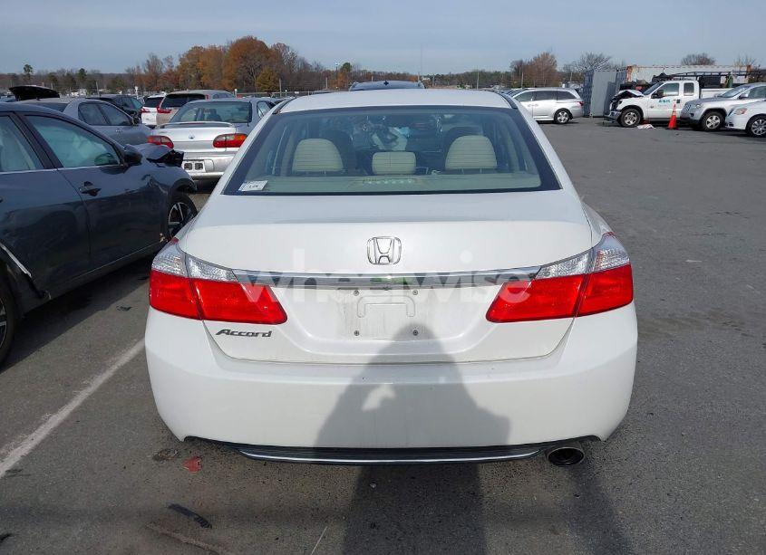 Photo 16 of 2013 Honda Accord LX (VIN 1HGCR2F34DA133216)