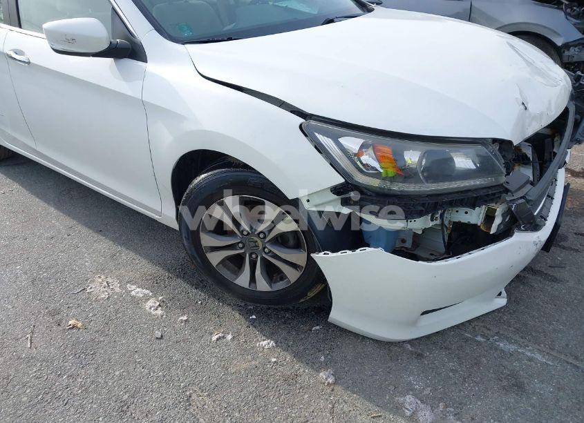 Photo 17 of 2013 Honda Accord LX (VIN 1HGCR2F34DA133216)