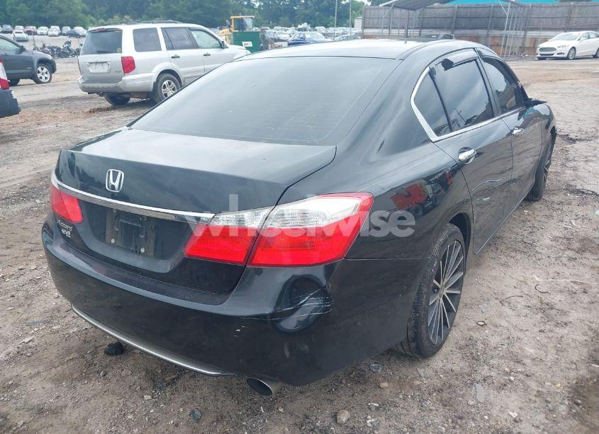 Photo 4 of 2013 Honda Accord LX (VIN 1HGCR2F34DA146922)