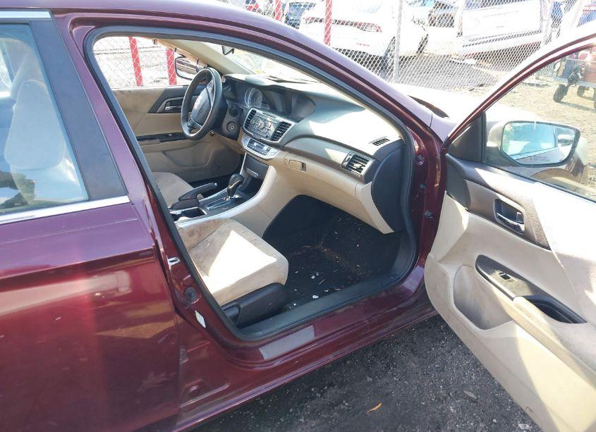 Photo 5 of 2013 Honda Accord LX (VIN 1HGCR2F34DA173697)