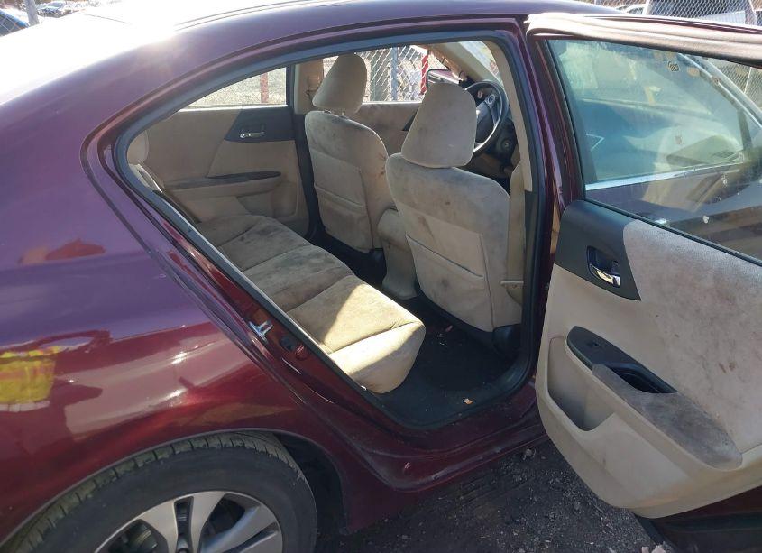 Photo 8 of 2013 Honda Accord LX (VIN 1HGCR2F34DA173697)