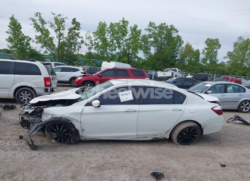Photo 14 of 2013 Honda Accord LX (VIN 1HGCR2F34DA181167)