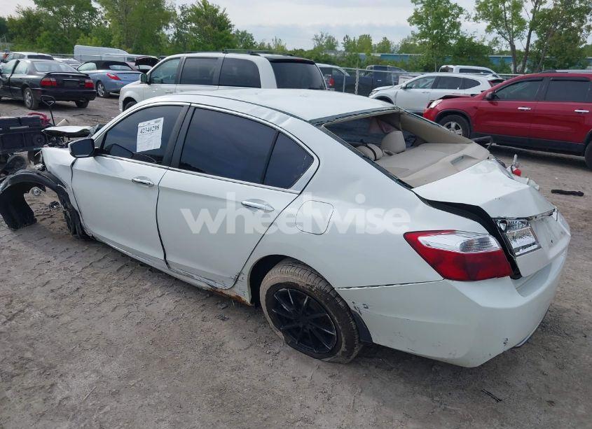 Photo 3 of 2013 Honda Accord LX (VIN 1HGCR2F34DA181167)