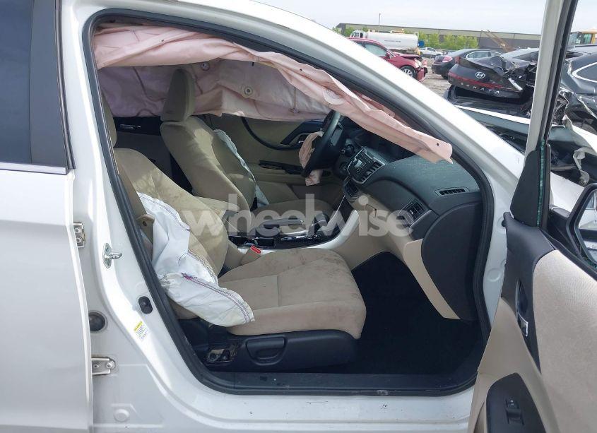 Photo 5 of 2013 Honda Accord LX (VIN 1HGCR2F34DA181167)